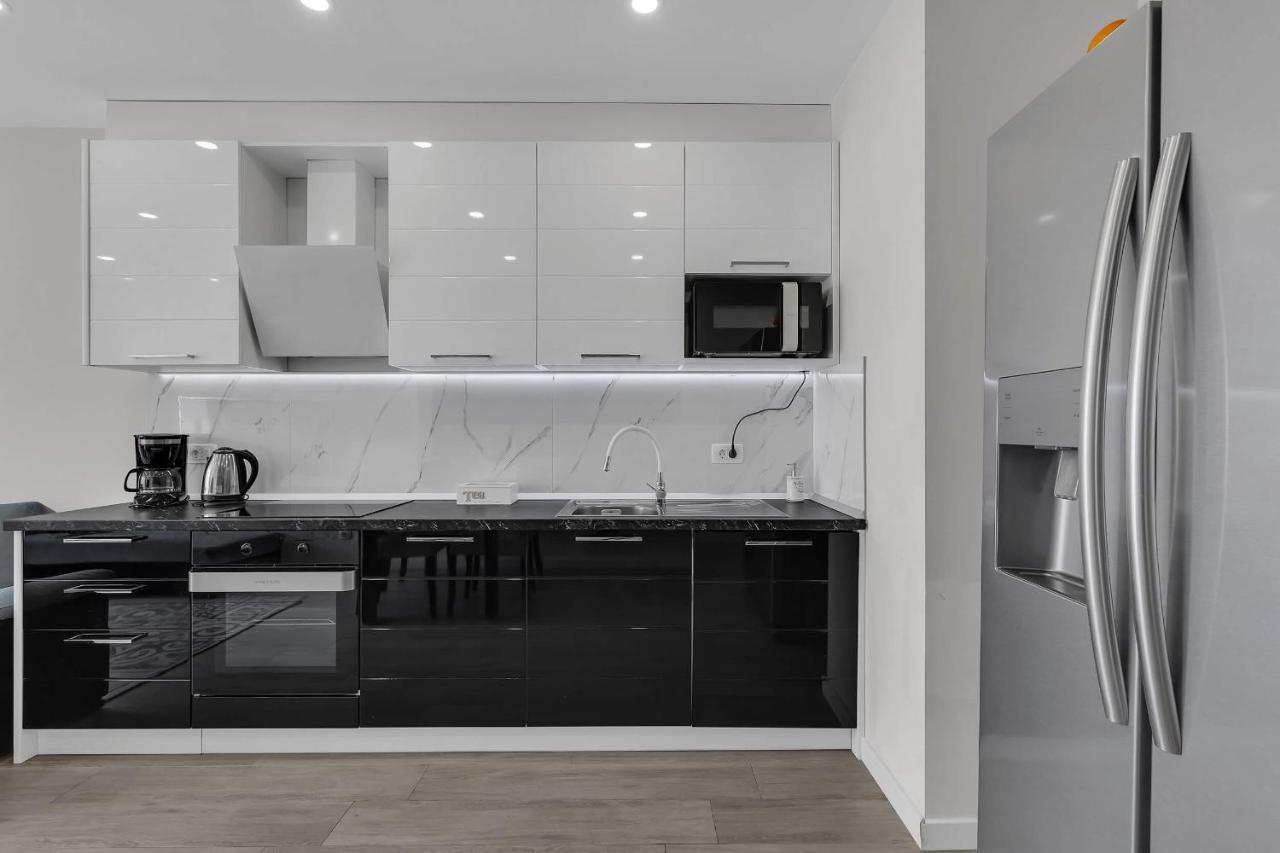 Apartment Cliffside Breeze